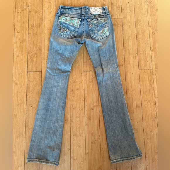 Miss Me Low Rise - Picture 3 of 5